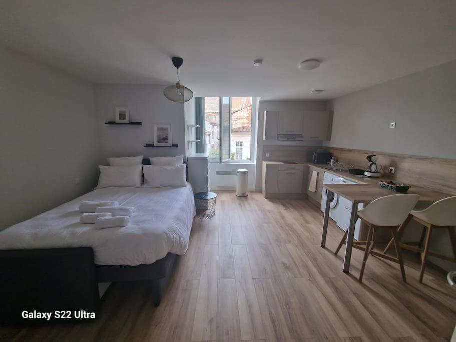 Welcomeagen*Suite Antonin*Wifi Fibre*Calme 외부 사진